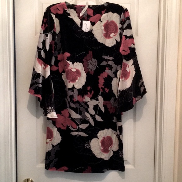 NY Collection Dresses & Skirts - Velvet NY Collection(PM)petite medium dress.